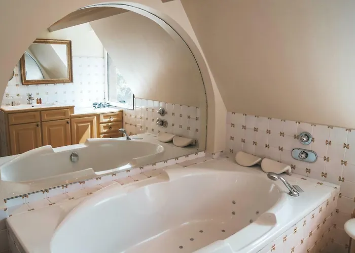 לינה וארוחת בוקר 